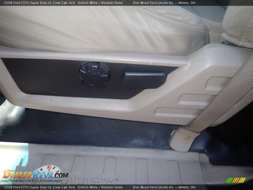 2008 Ford F250 Super Duty XL Crew Cab 4x4 Oxford White / Medium Stone Photo #21