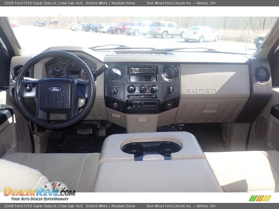 2008 Ford F250 Super Duty XL Crew Cab 4x4 Oxford White / Medium Stone Photo #22