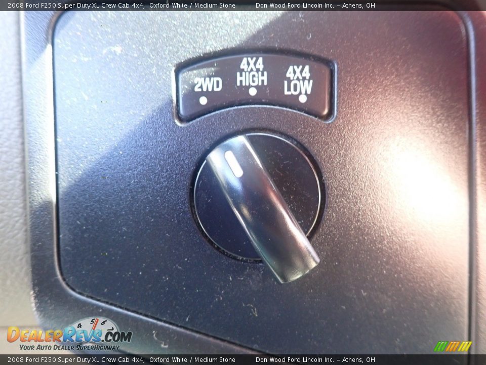2008 Ford F250 Super Duty XL Crew Cab 4x4 Oxford White / Medium Stone Photo #29