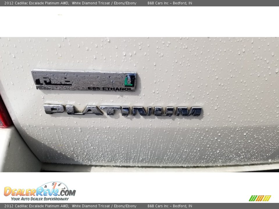 2012 Cadillac Escalade Platinum AWD White Diamond Tricoat / Ebony/Ebony Photo #22