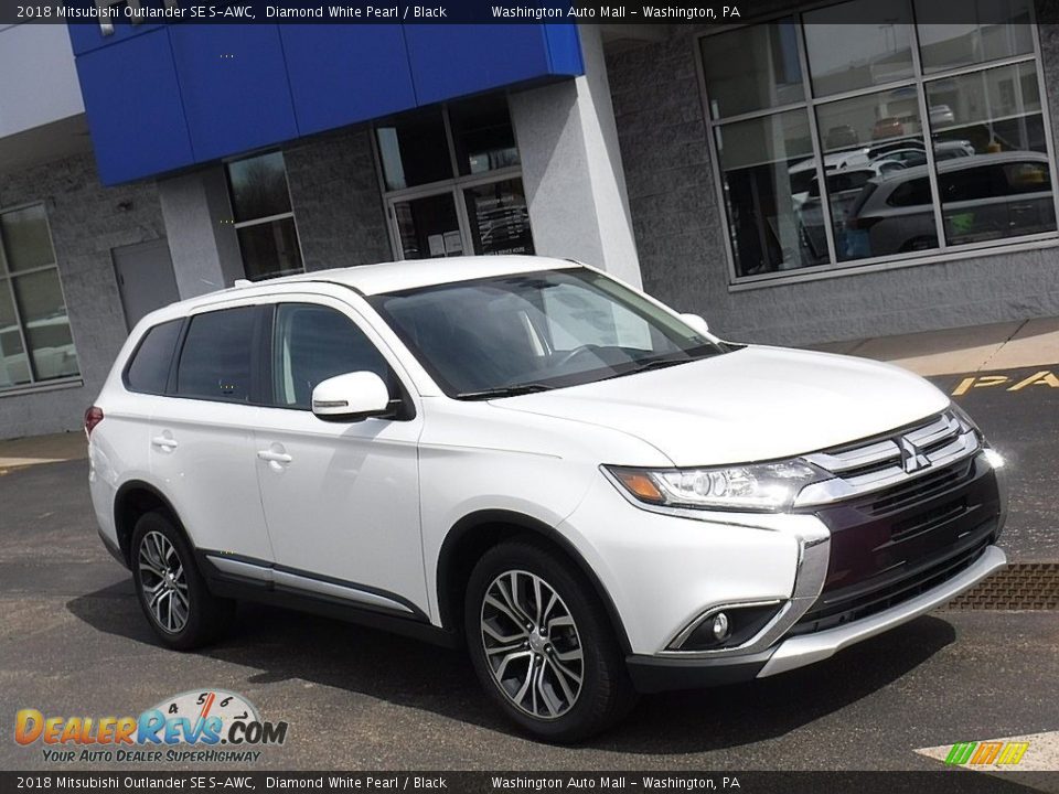 2018 Mitsubishi Outlander SE S-AWC Diamond White Pearl / Black Photo #1