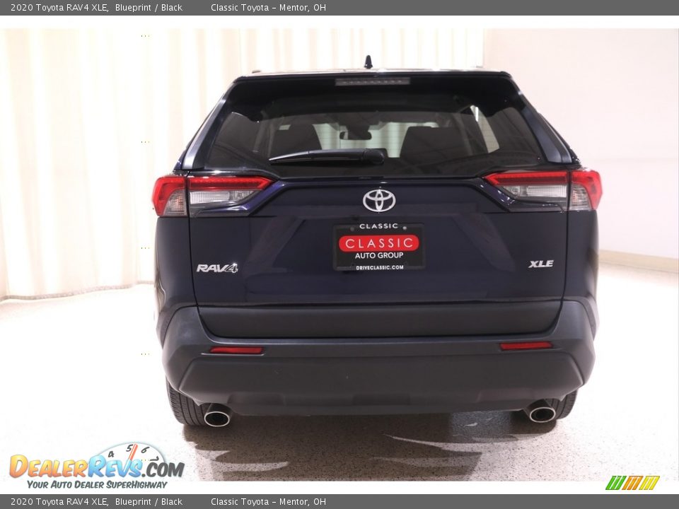 2020 Toyota RAV4 XLE Blueprint / Black Photo #16