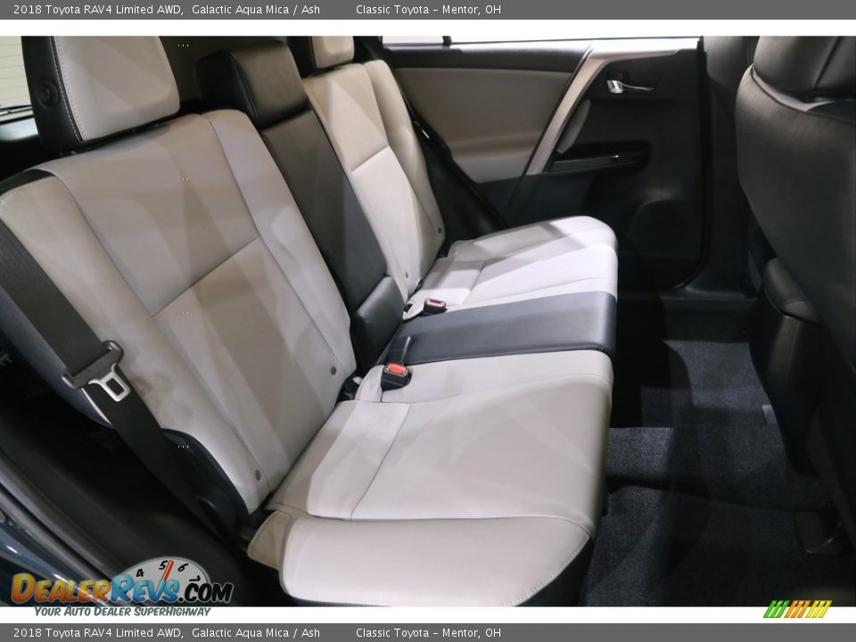 2018 Toyota RAV4 Limited AWD Galactic Aqua Mica / Ash Photo #16