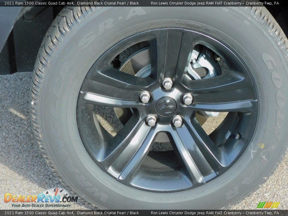 2021 Ram 1500 Classic Quad Cab 4x4 Diamond Black Crystal Pearl / Black Photo #10