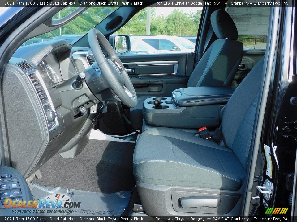 2021 Ram 1500 Classic Quad Cab 4x4 Diamond Black Crystal Pearl / Black Photo #11