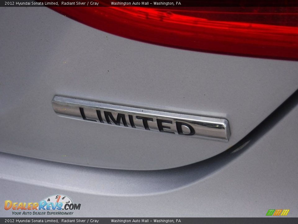 2012 Hyundai Sonata Limited Radiant Silver / Gray Photo #9