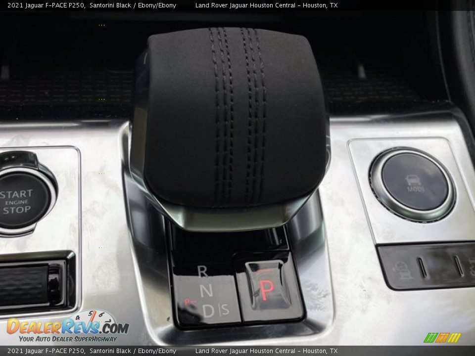 Controls of 2021 Jaguar F-PACE P250 Photo #26