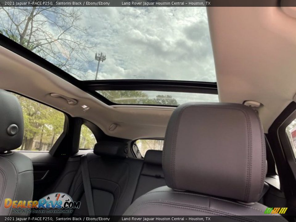 Sunroof of 2021 Jaguar F-PACE P250 Photo #28