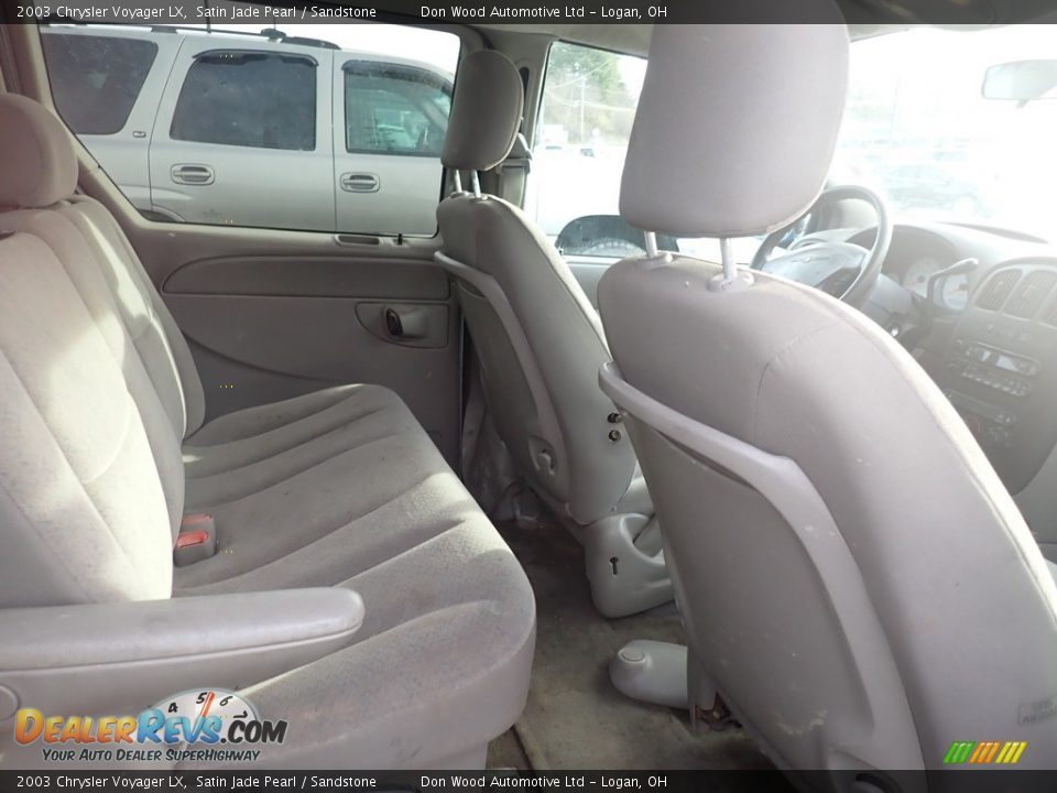 2003 Chrysler Voyager LX Satin Jade Pearl / Sandstone Photo #16