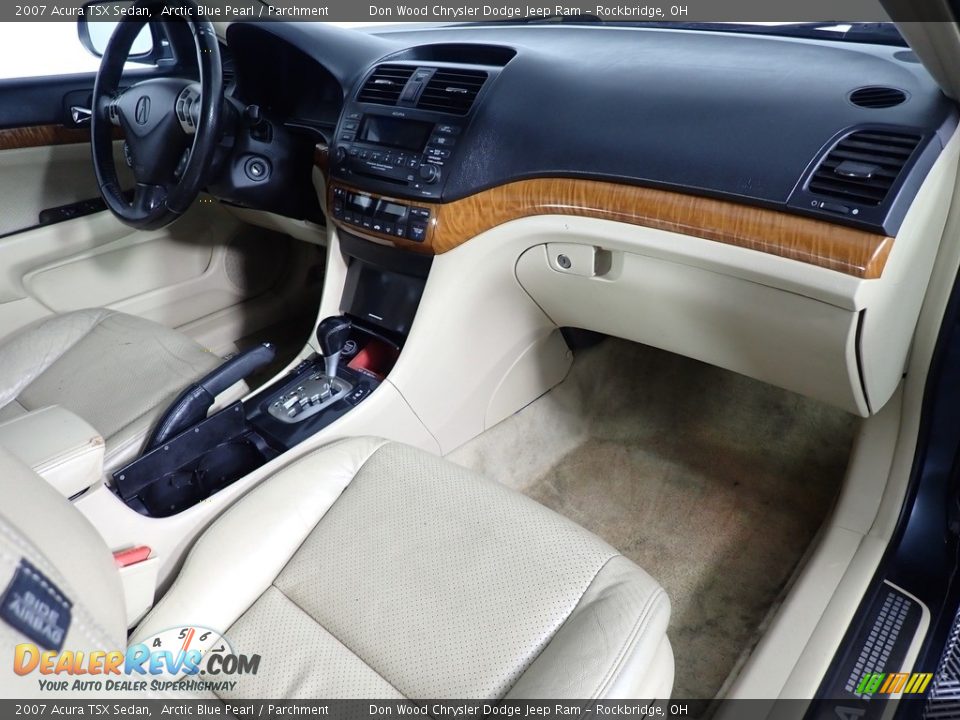 2007 Acura TSX Sedan Arctic Blue Pearl / Parchment Photo #28