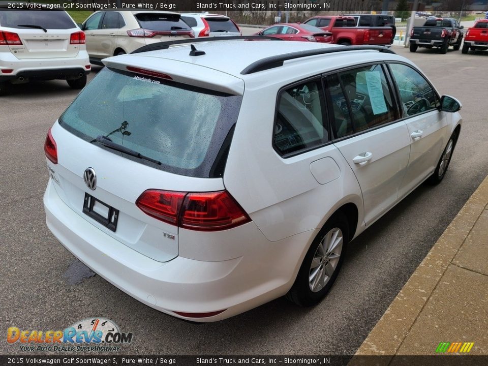 2015 Volkswagen Golf SportWagen S Pure White / Beige Photo #35