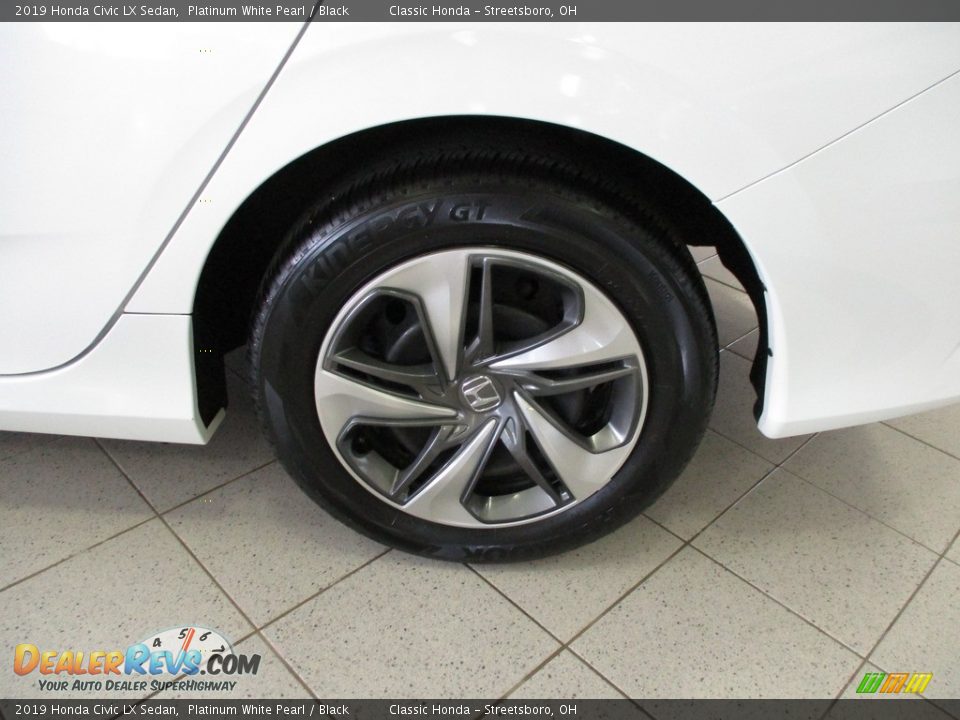 2019 Honda Civic LX Sedan Platinum White Pearl / Black Photo #11