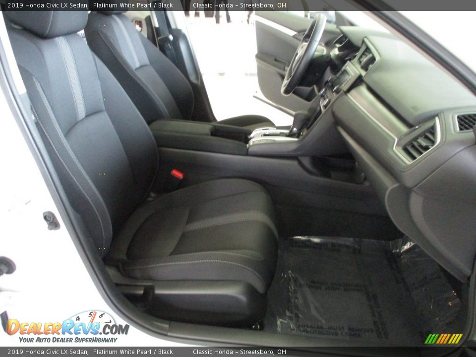 2019 Honda Civic LX Sedan Platinum White Pearl / Black Photo #18