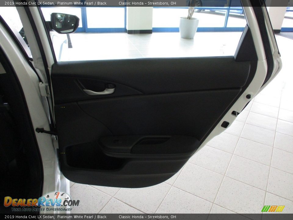 2019 Honda Civic LX Sedan Platinum White Pearl / Black Photo #19