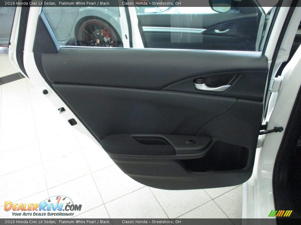 2019 Honda Civic LX Sedan Platinum White Pearl / Black Photo #22