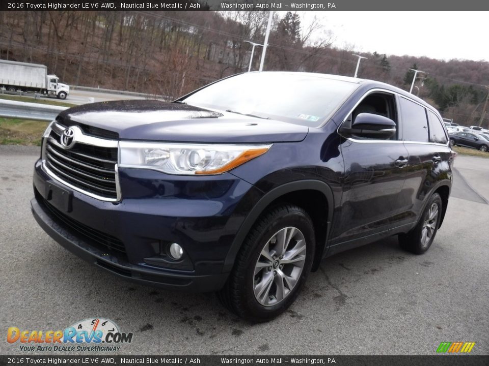 2016 Toyota Highlander LE V6 AWD Nautical Blue Metallic / Ash Photo #9