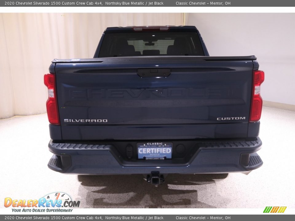 2020 Chevrolet Silverado 1500 Custom Crew Cab 4x4 Northsky Blue Metallic / Jet Black Photo #18