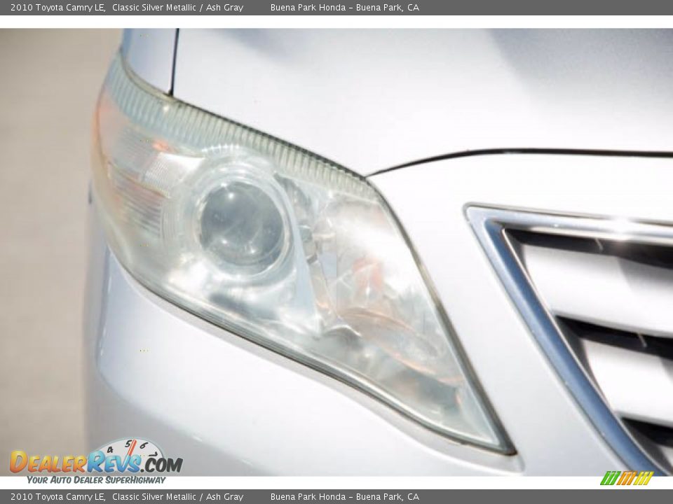 2010 Toyota Camry LE Classic Silver Metallic / Ash Gray Photo #8