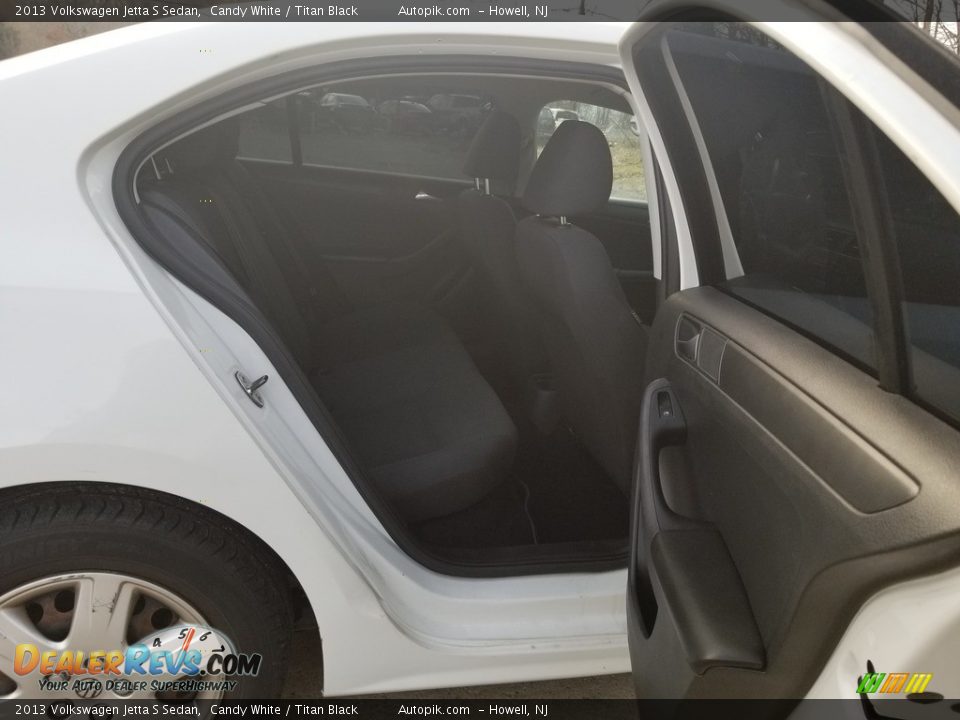 2013 Volkswagen Jetta S Sedan Candy White / Titan Black Photo #18