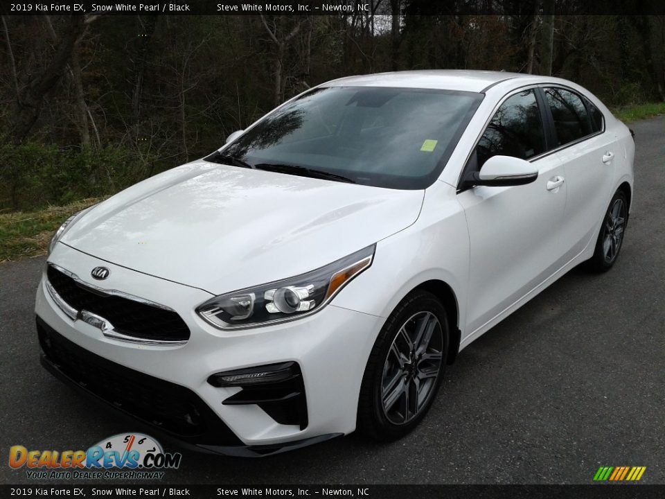 2019 Kia Forte EX Snow White Pearl / Black Photo #2