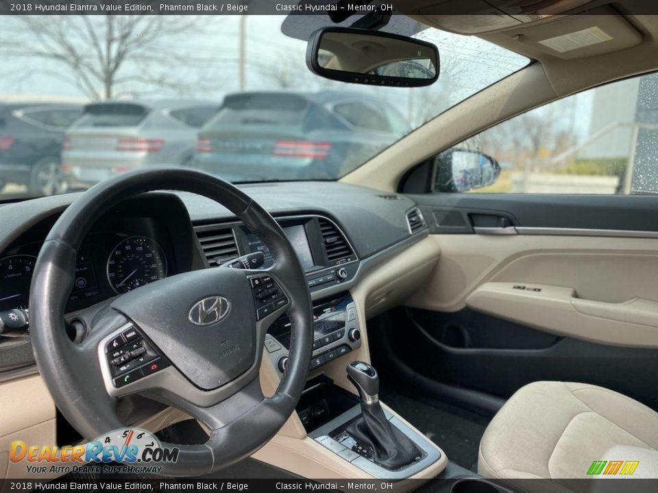 2018 Hyundai Elantra Value Edition Phantom Black / Beige Photo #3