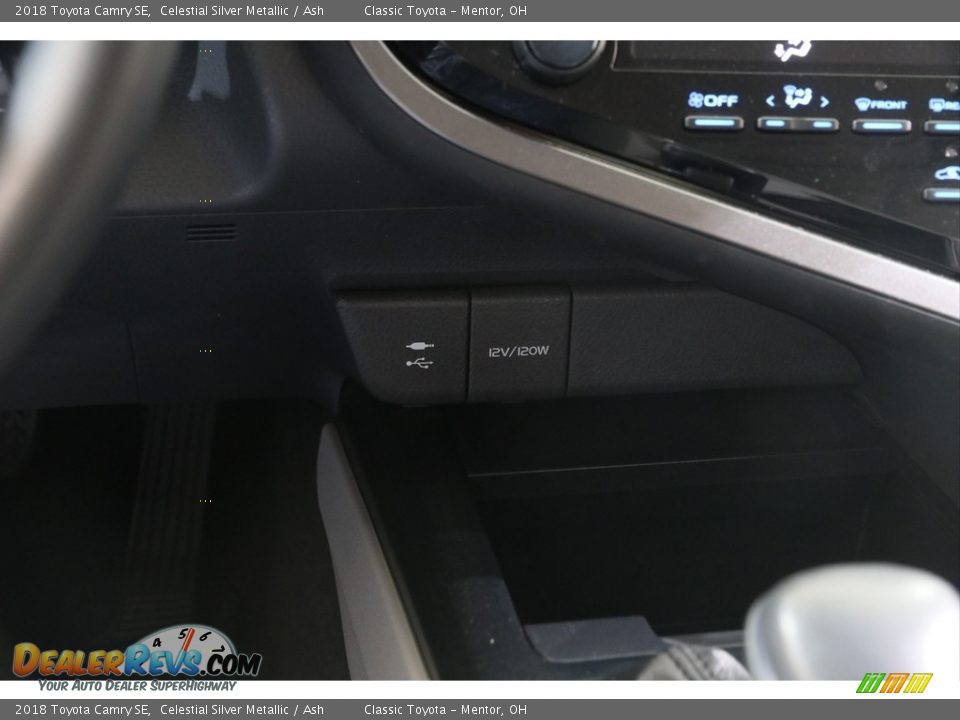 2018 Toyota Camry SE Celestial Silver Metallic / Ash Photo #12