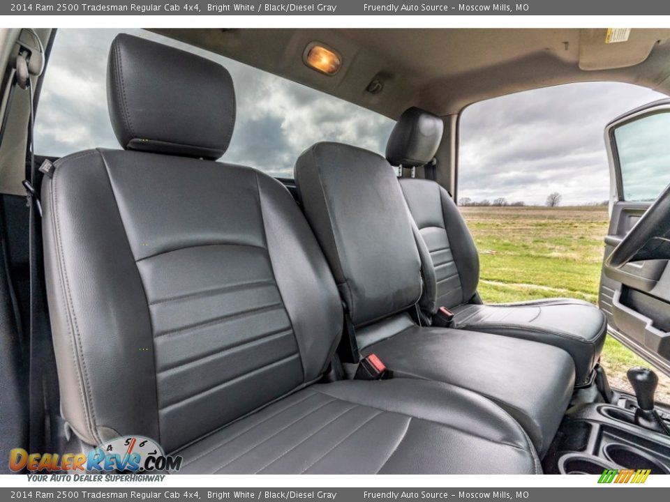 2014 Ram 2500 Tradesman Regular Cab 4x4 Bright White / Black/Diesel Gray Photo #28