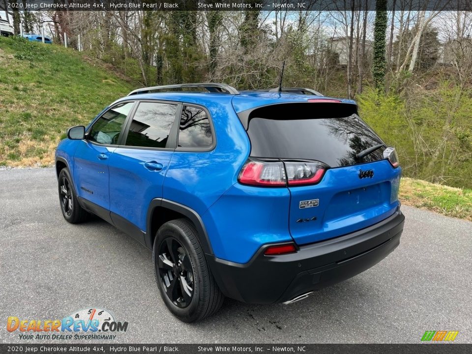 2020 Jeep Cherokee Altitude 4x4 Hydro Blue Pearl / Black Photo #8