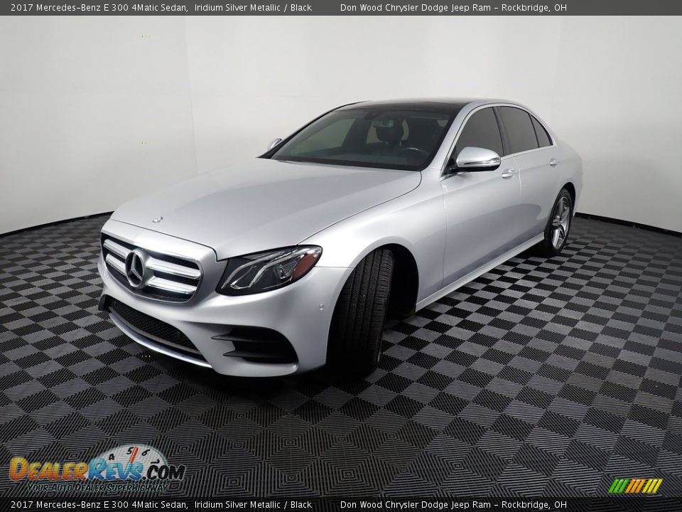 2017 Mercedes-Benz E 300 4Matic Sedan Iridium Silver Metallic / Black Photo #11