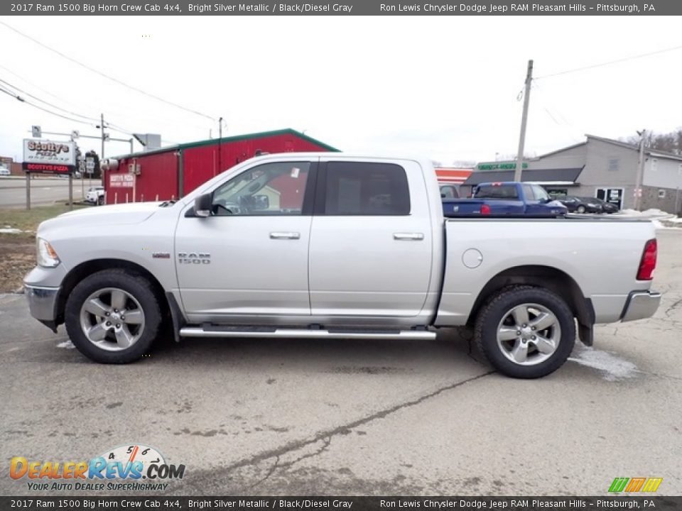 2017 Ram 1500 Big Horn Crew Cab 4x4 Bright Silver Metallic / Black/Diesel Gray Photo #3