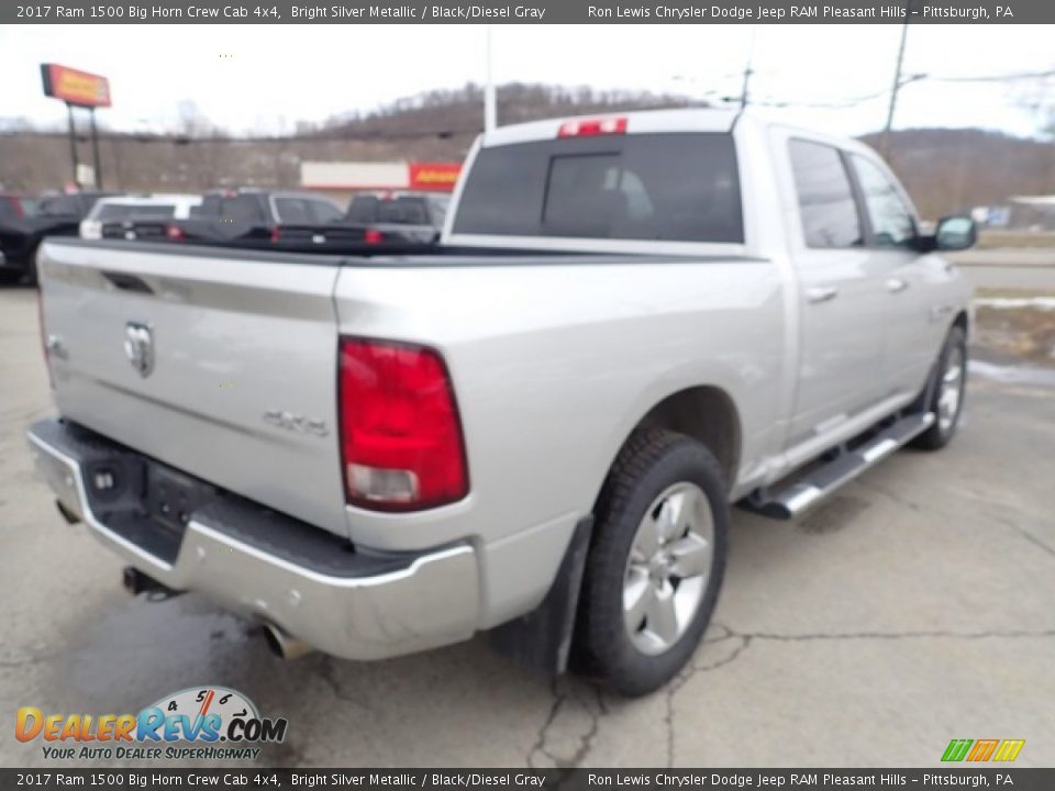 2017 Ram 1500 Big Horn Crew Cab 4x4 Bright Silver Metallic / Black/Diesel Gray Photo #6