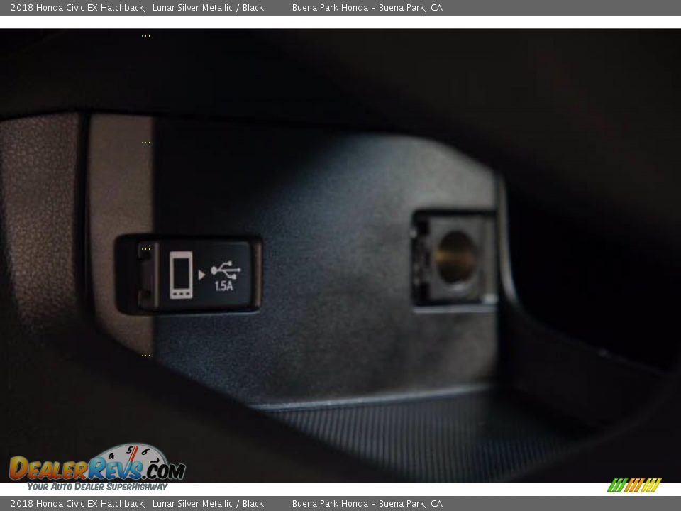 2018 Honda Civic EX Hatchback Lunar Silver Metallic / Black Photo #17