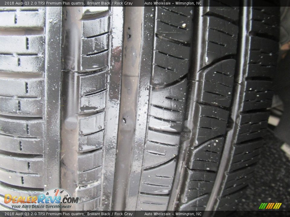 2018 Audi Q3 2.0 TFSI Premium Plus quattro Brilliant Black / Rock Gray Photo #9