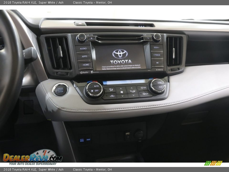 2018 Toyota RAV4 XLE Super White / Ash Photo #9