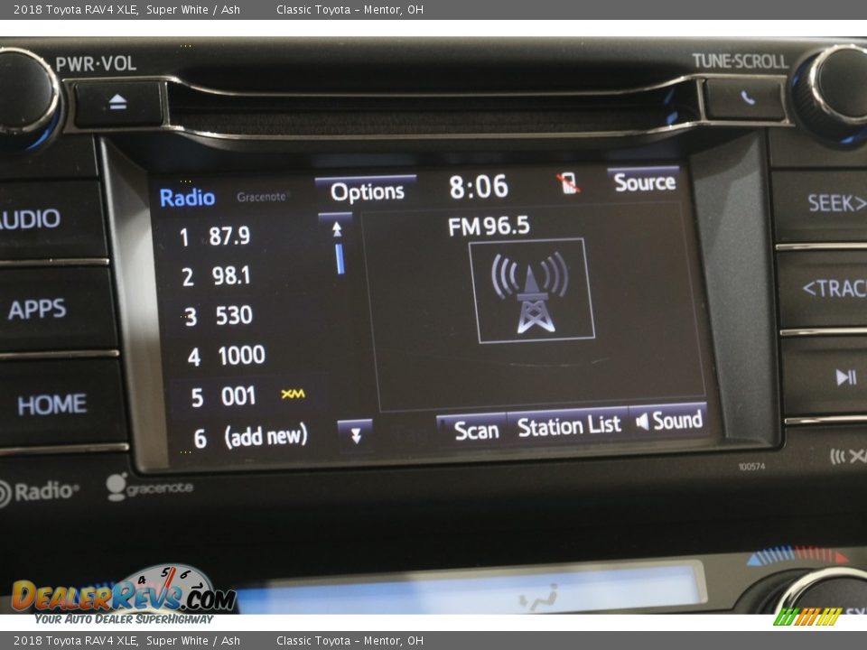 2018 Toyota RAV4 XLE Super White / Ash Photo #10