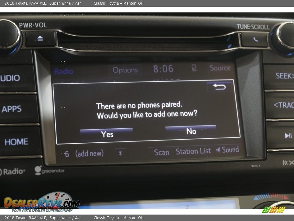 2018 Toyota RAV4 XLE Super White / Ash Photo #11