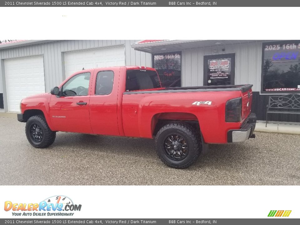 2011 Chevrolet Silverado 1500 LS Extended Cab 4x4 Victory Red / Dark Titanium Photo #3