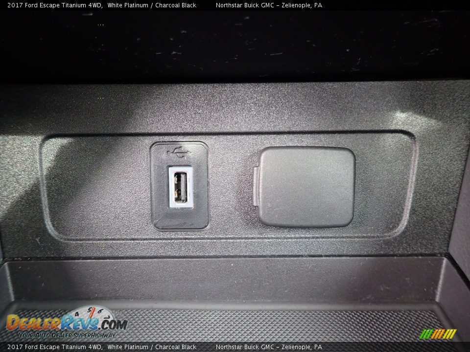 2017 Ford Escape Titanium 4WD White Platinum / Charcoal Black Photo #26