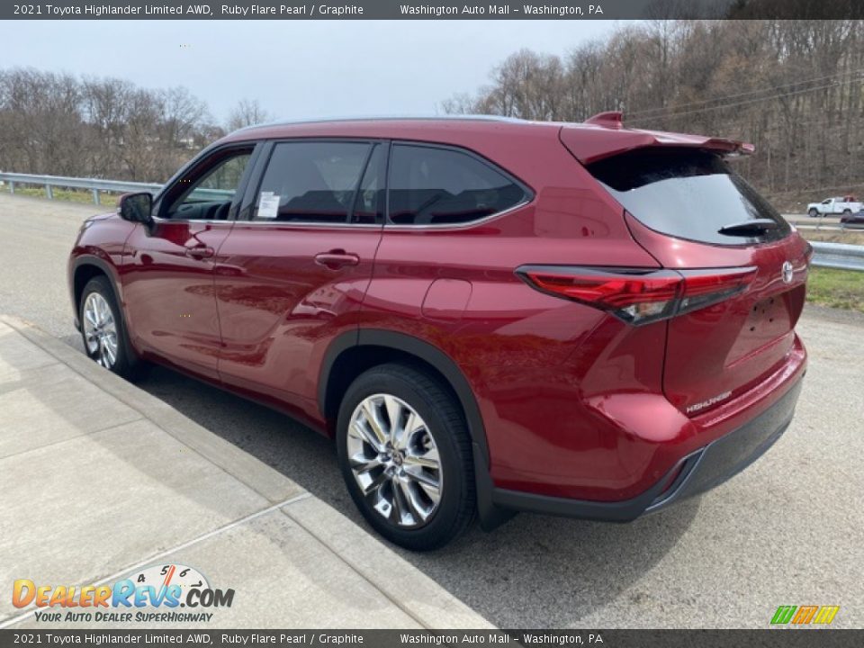 2021 Toyota Highlander Limited AWD Ruby Flare Pearl / Graphite Photo #2