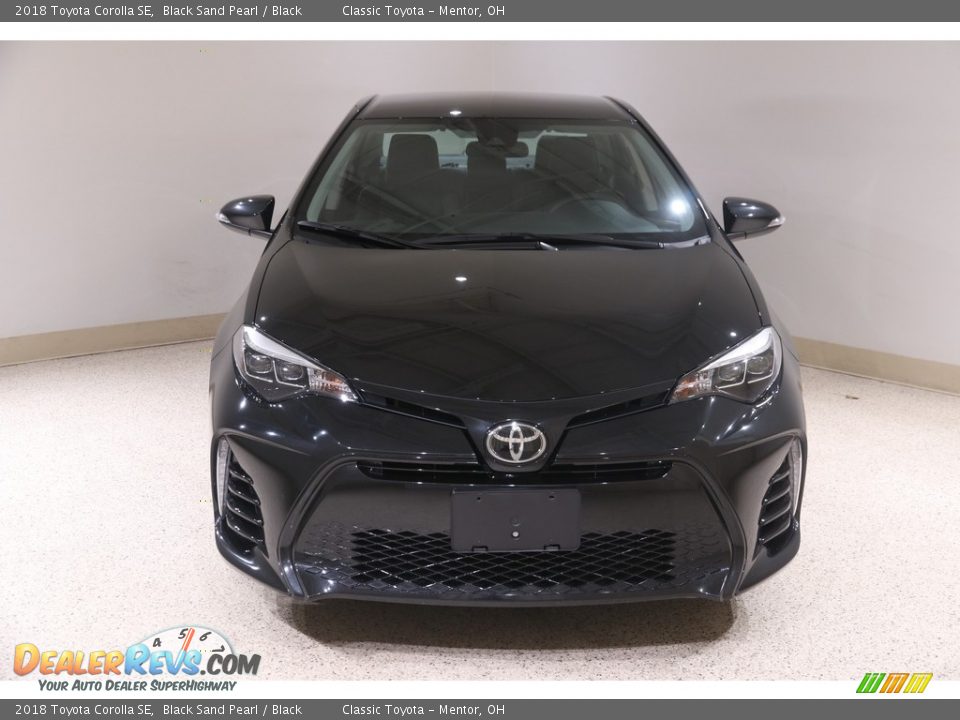 2018 Toyota Corolla SE Black Sand Pearl / Black Photo #2