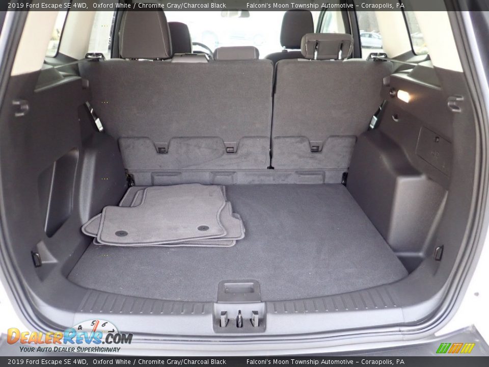 2019 Ford Escape SE 4WD Oxford White / Chromite Gray/Charcoal Black Photo #4