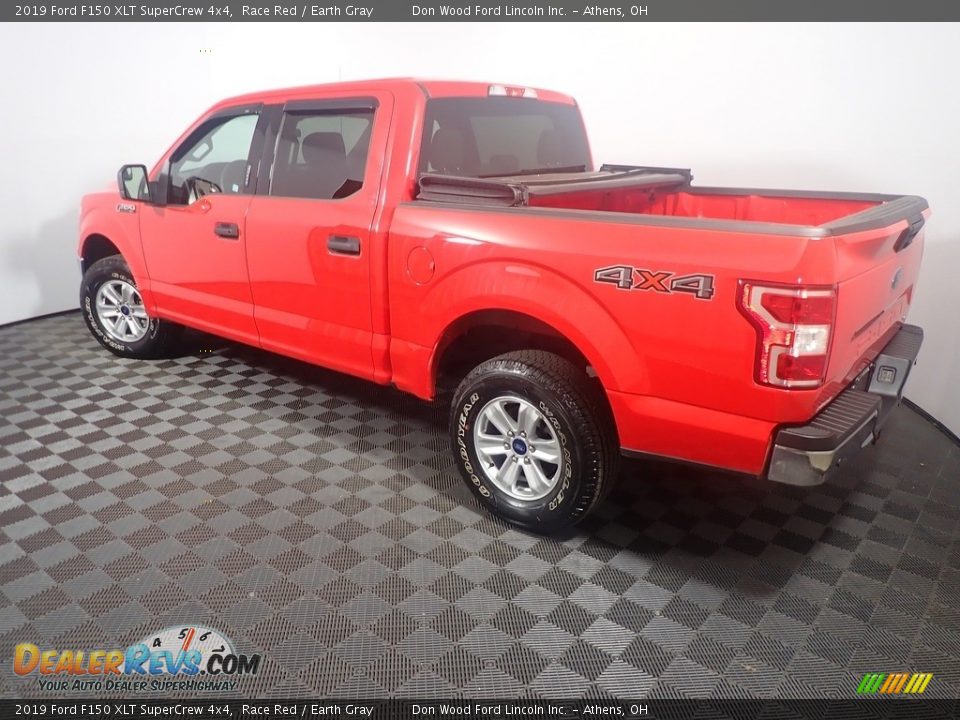 2019 Ford F150 XLT SuperCrew 4x4 Race Red / Earth Gray Photo #13