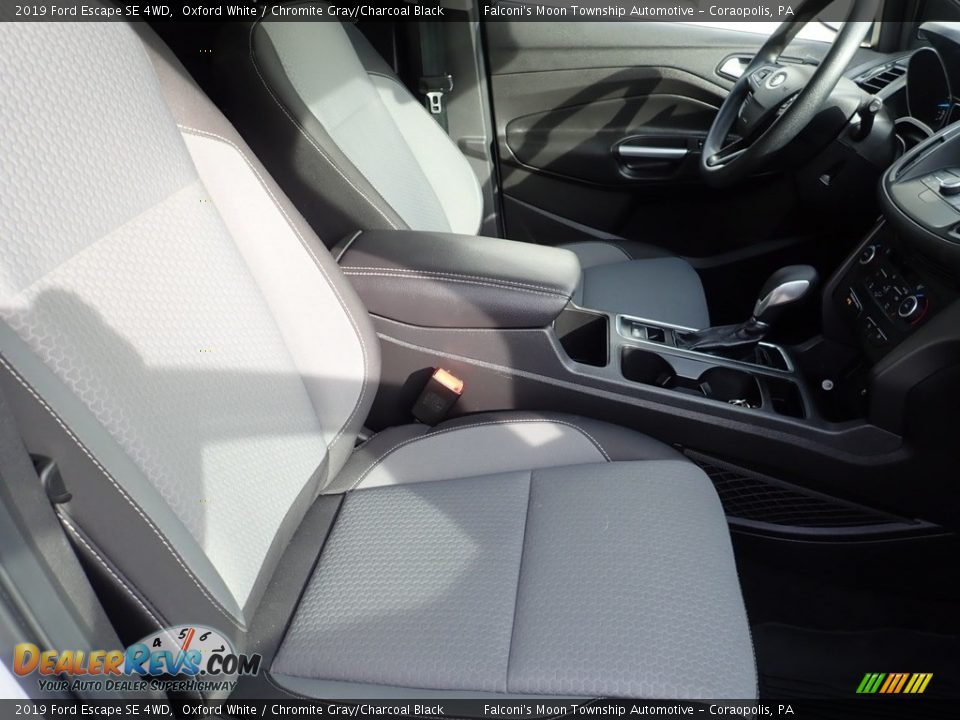2019 Ford Escape SE 4WD Oxford White / Chromite Gray/Charcoal Black Photo #11