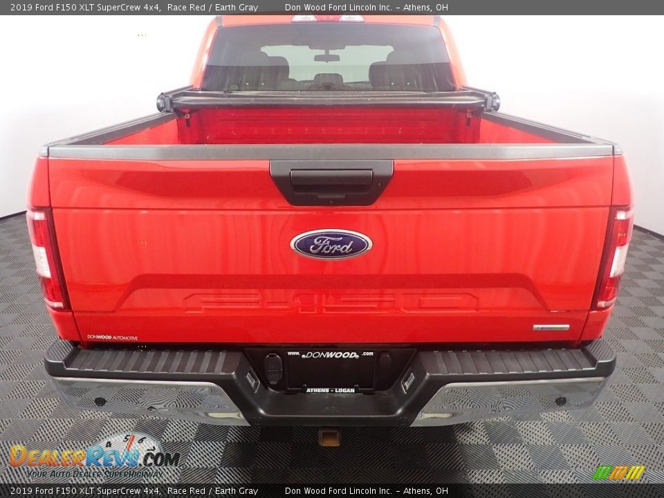 2019 Ford F150 XLT SuperCrew 4x4 Race Red / Earth Gray Photo #14