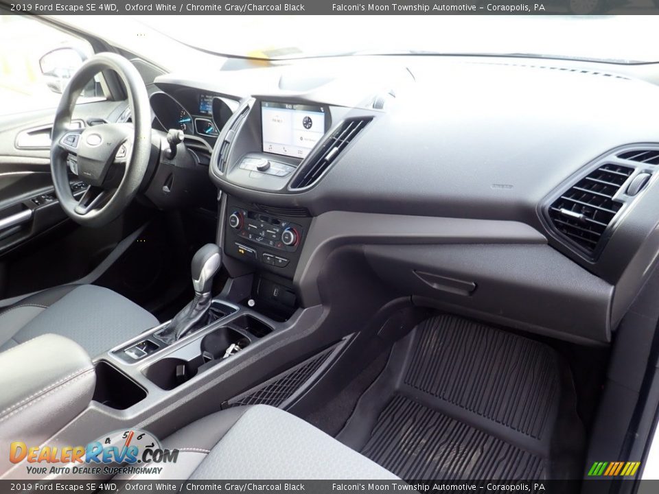 2019 Ford Escape SE 4WD Oxford White / Chromite Gray/Charcoal Black Photo #12