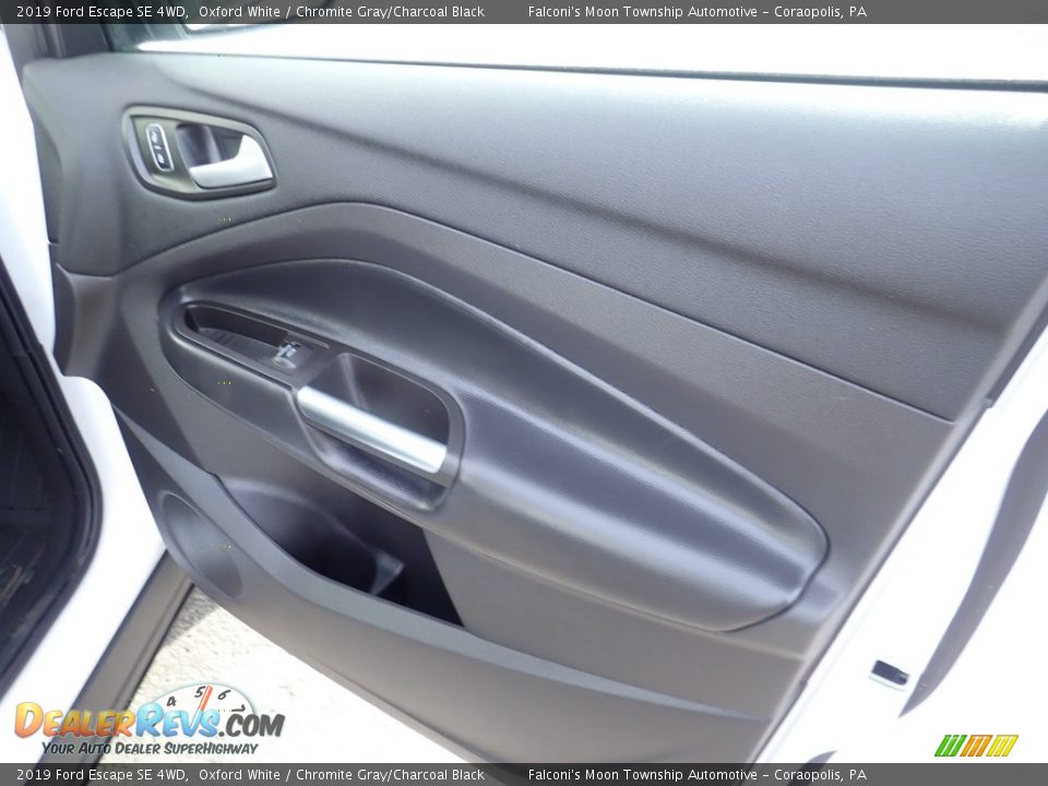2019 Ford Escape SE 4WD Oxford White / Chromite Gray/Charcoal Black Photo #13