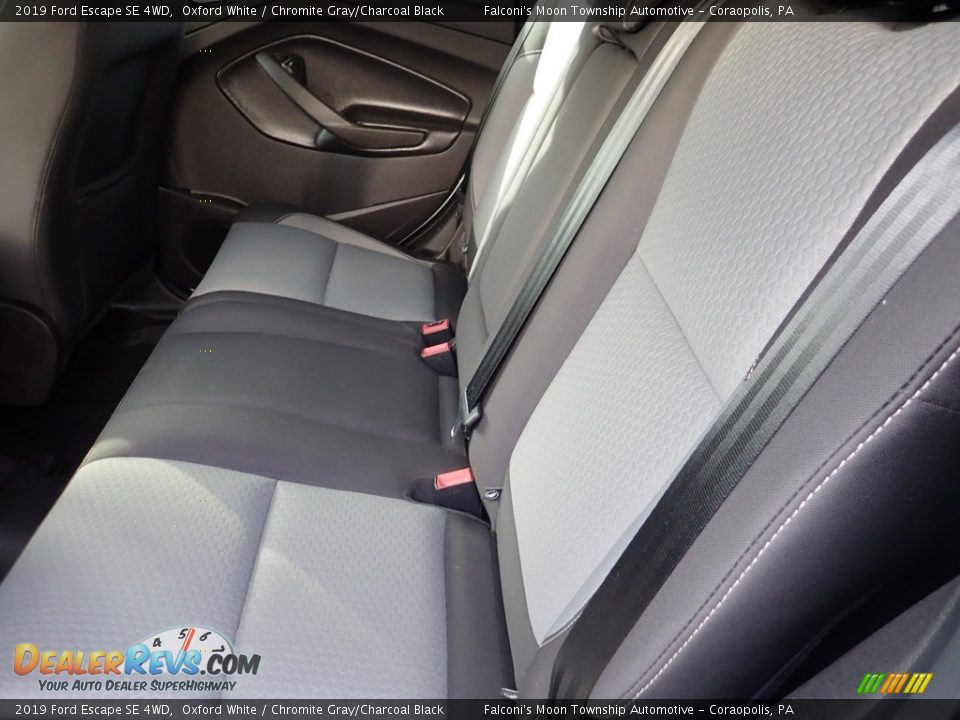 2019 Ford Escape SE 4WD Oxford White / Chromite Gray/Charcoal Black Photo #16