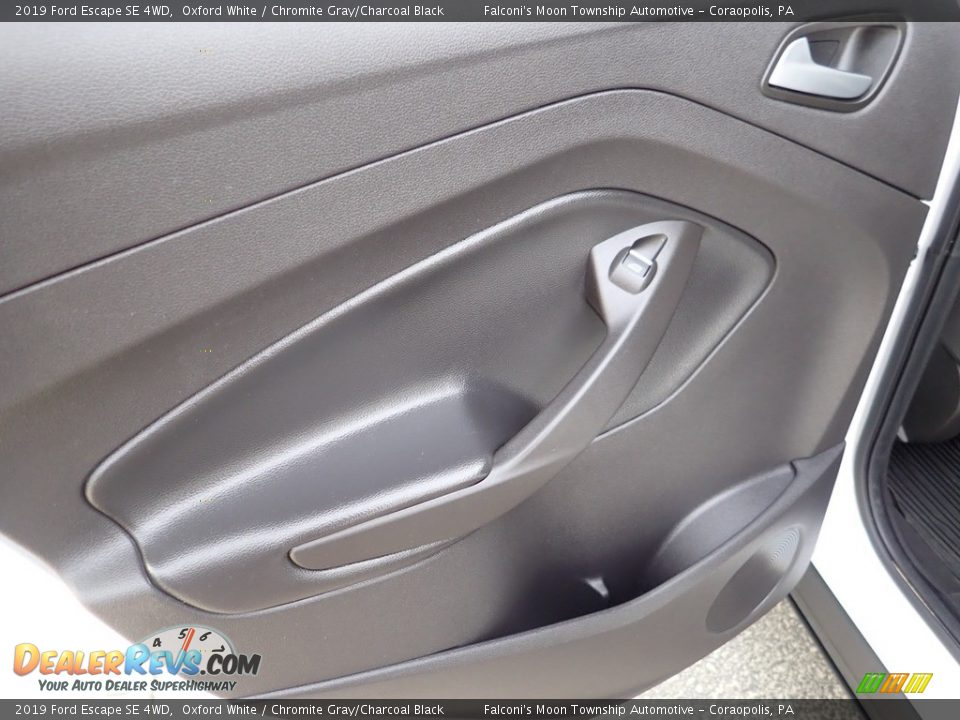 2019 Ford Escape SE 4WD Oxford White / Chromite Gray/Charcoal Black Photo #18