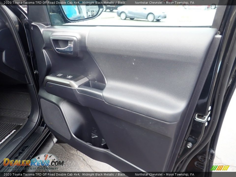 2020 Toyota Tacoma TRD Off Road Double Cab 4x4 Midnight Black Metallic / Black Photo #16