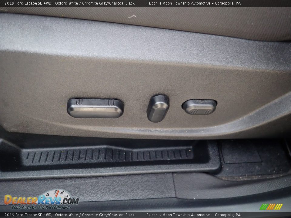 2019 Ford Escape SE 4WD Oxford White / Chromite Gray/Charcoal Black Photo #20